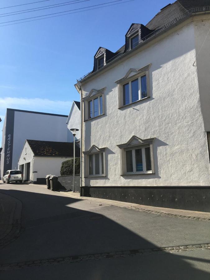 Ferienwohnung Backes Ettringen  Екстер'єр фото